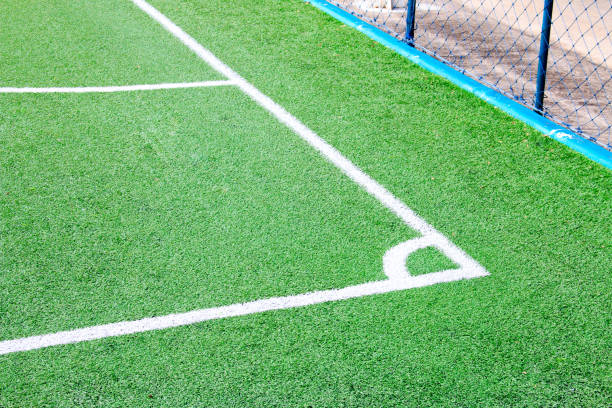 l'utilisation des feedbacks des utilisateurs pour la construction de courts de tennis à Toulon montre comment une approche centrée utilisation