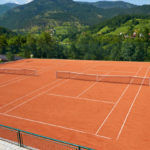 Le Défi d’un Constructeur de Court de Tennis à Nice : Concevoir et Construire pour un Hôtel