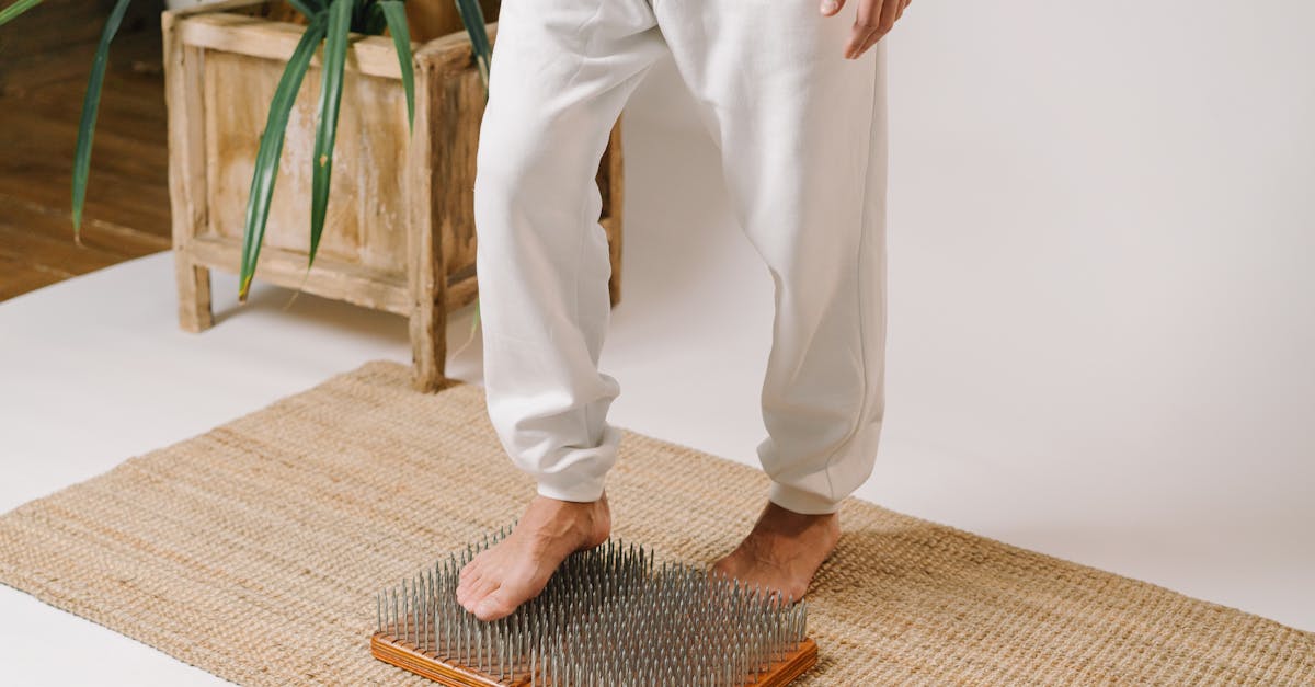découvrez les avantages de l'utilisation d'un tapis d'acupression pour améliorer votre bien-être général. profitez de ses bienfaits sur la détente musculaire, la réduction du stress et l'amélioration de la circulation sanguine. une approche naturelle pour revitaliser votre corps et apaiser votre esprit.
