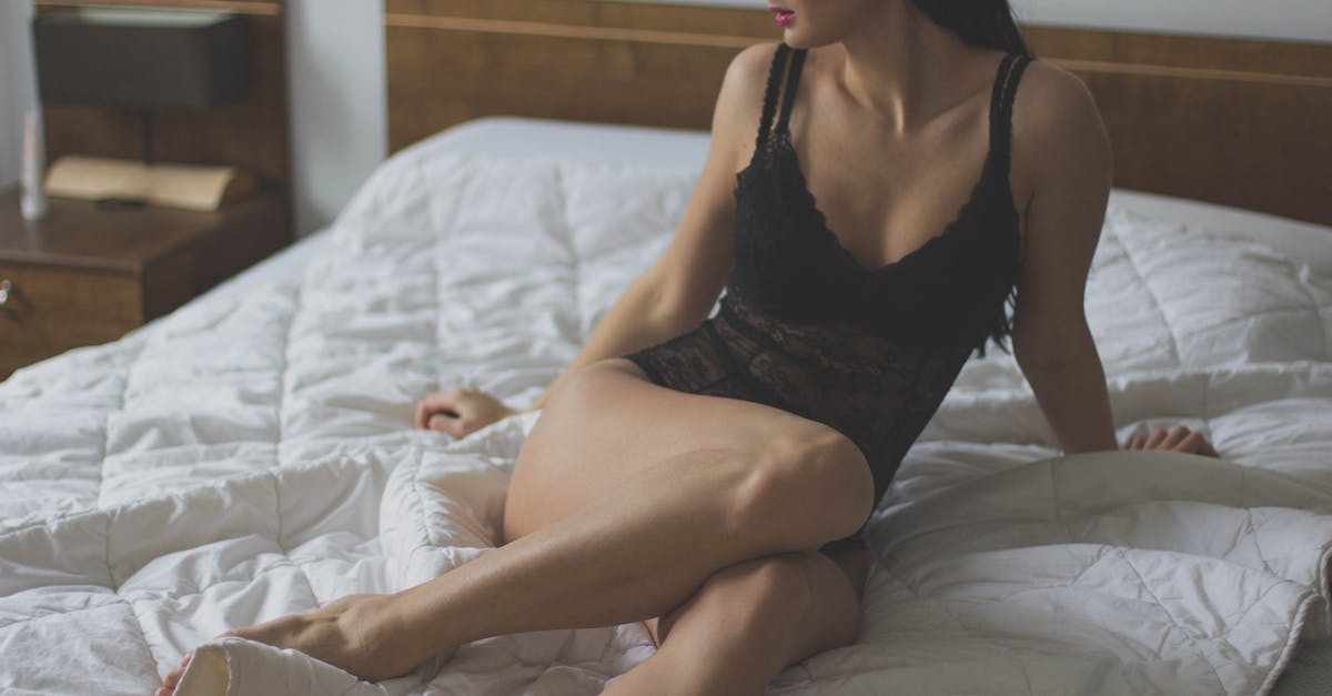 découvrez notre collection de lingerie élégante et séduisante, offrant confort et style pour toutes les occasions. trouvez la pièce parfaite qui mettra en valeur votre beauté et boostera votre confiance.