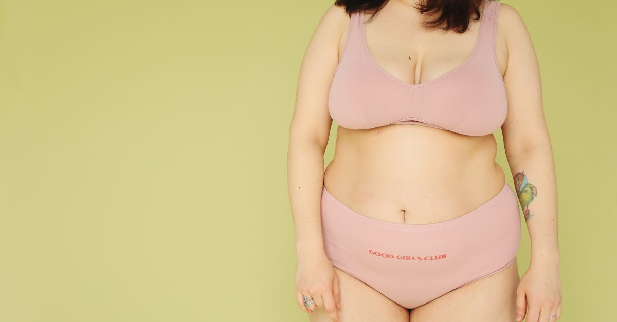 découvrez les dernières tendances en lingerie pour sublimer votre silhouette et allier confort et style. explorez nos conseils et sélections pour être à la pointe de la mode intime.