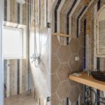 Idées pratiques pour optimiser le rangement dans votre salle de bain