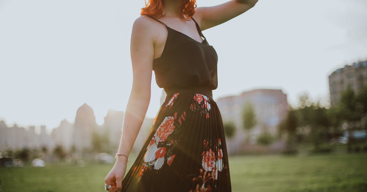 découvrez notre collection de robes élégantes et tendance, parfaites pour toutes les occasions. que vous cherchiez une robe de soirée, une robe décontractée ou une pièce unique pour un événement spécial, nous avons ce qu'il vous faut. ajoutez une touche de style à votre garde-robe avec nos créations mode.