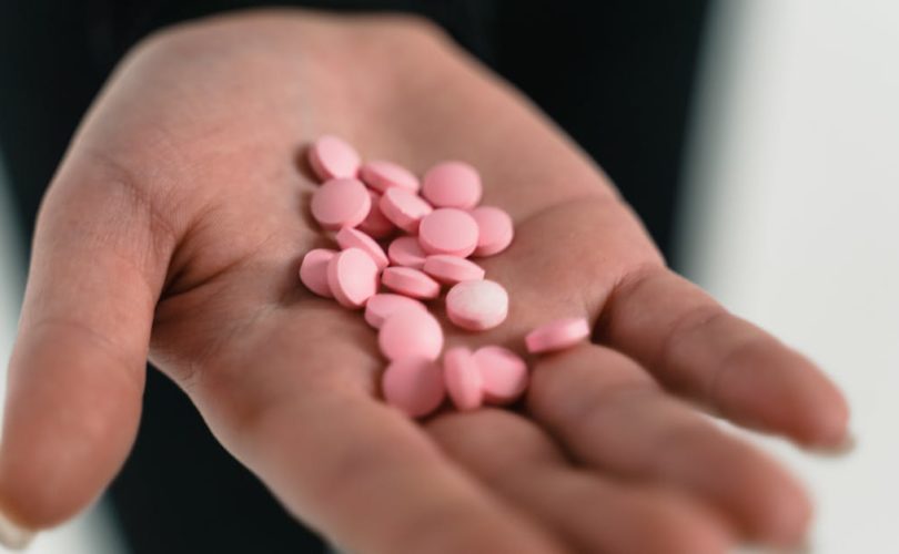 découvrez notre pharmacie en ligne, votre destination santé pour des médicaments, des conseils santé, et des produits de bien-être. profitez de services personnalisés et d'une livraison rapide pour veiller à votre santé au quotidien.