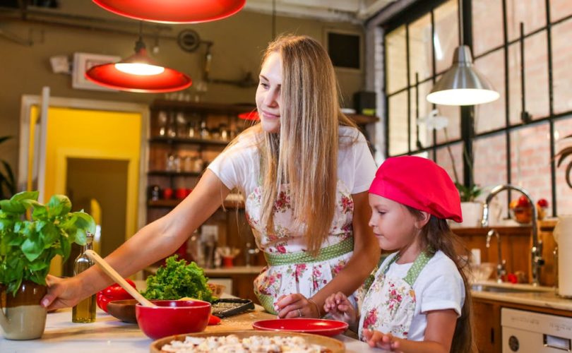 découvrez nos meilleurs conseils et astuces de cuisine pour améliorer vos plats, gagner du temps et réussir toutes vos recettes, que vous soyez débutant ou cuisinier confirmé.