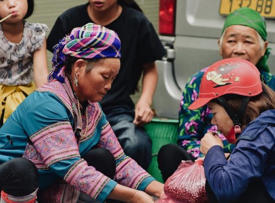 rejoignez notre trading academy et maîtrisez les bases et stratégies avancées du trading en ligne. formations adaptées à tous les niveaux, accompagnement personnalisé et conseils d’experts pour réussir sur les marchés financiers.