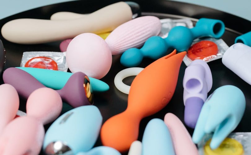 découvrez notre sélection de sextoys pour tous les plaisirs et envies. trouvez des accessoires intimes de qualité, sûrs et discrets pour pimenter votre vie amoureuse. livraison rapide et secrète.
