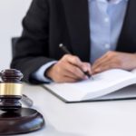 Un constat huissier est-il adapté pour sécuriser une transaction ou une vente entre particuliers ?